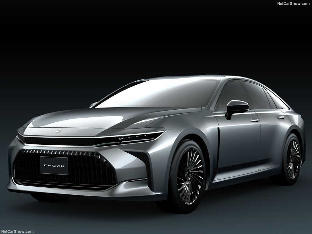2022 Toyota Crown Sedan