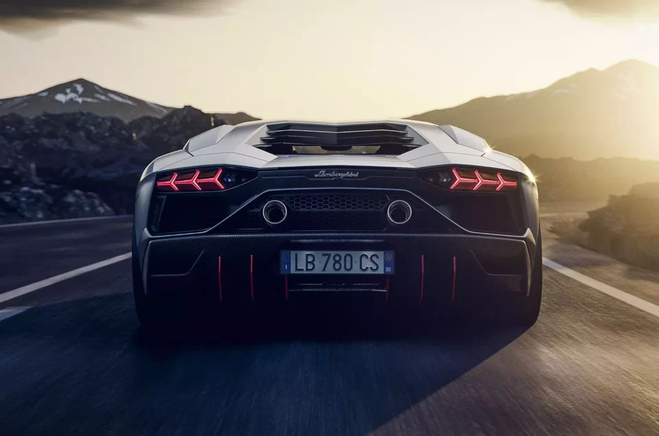 Lamborghini declassified the date of the premiere of the successor to Aventador (PHOTO)