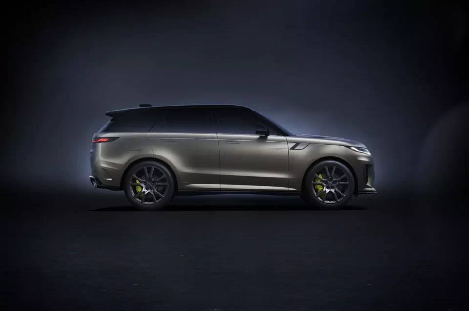 The most powerful and technologically advanced Range Rover Sport presented (PHOTO & VIDEO)