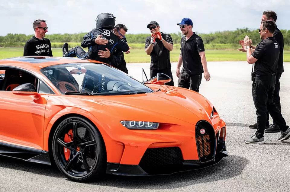 Bugatti allowed customers to accelerate to 400 km/h (VIDEO)