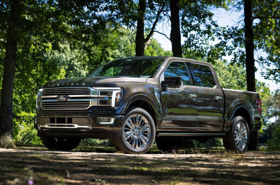 The Most Popular American Pickup Ttruck, Ford F-150, Has Been Updated (PHOTO & VIDEO)